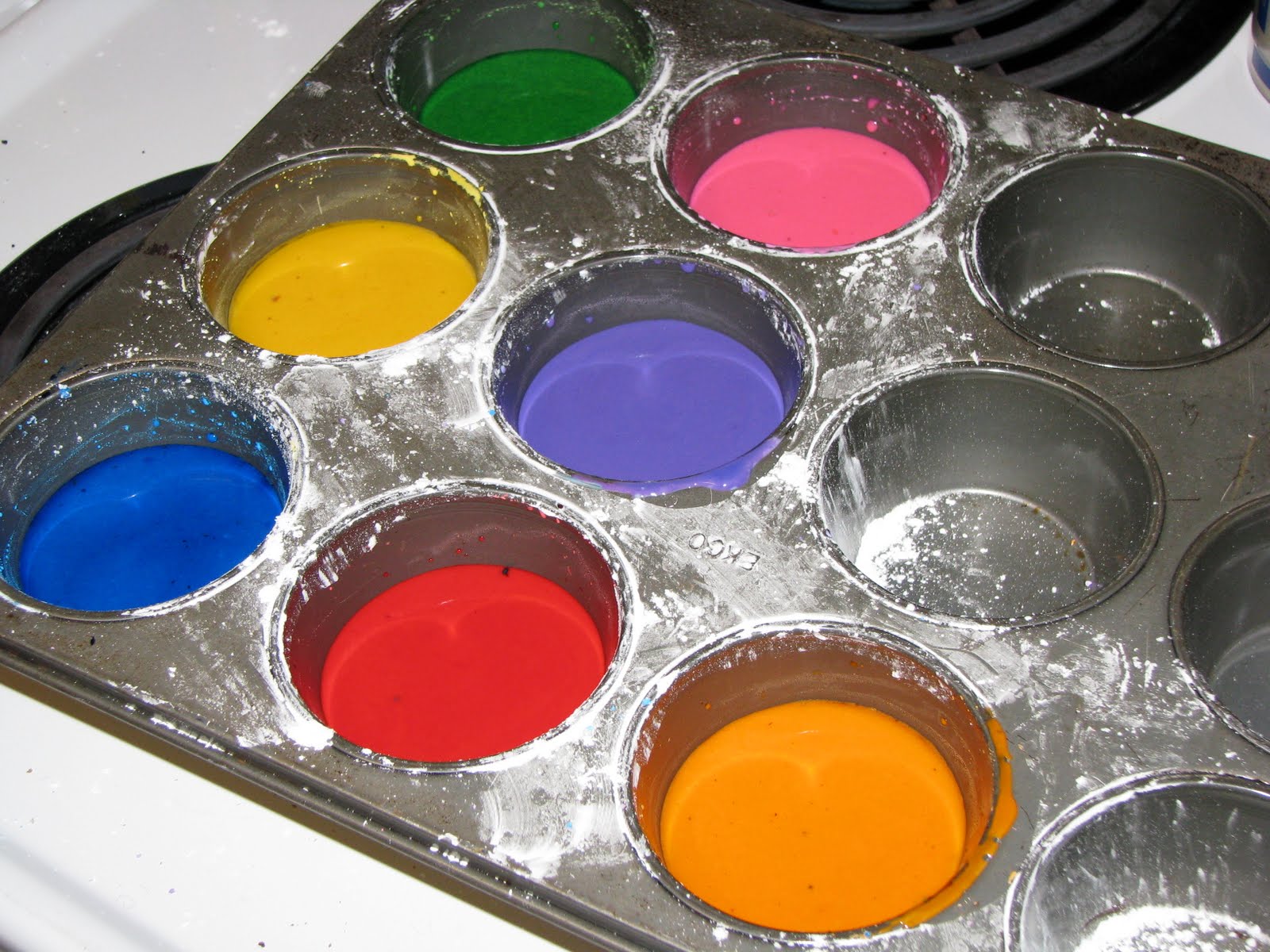 JeNNspeak Color the Rainbow Cornstarch Sidewalk Paint