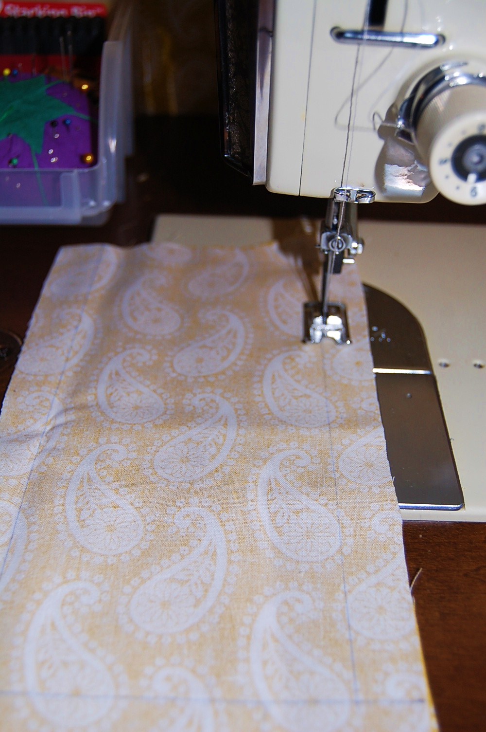 Mommy Monologue DIY Wednesdayrice filled eye pillow aka hot/cold pack