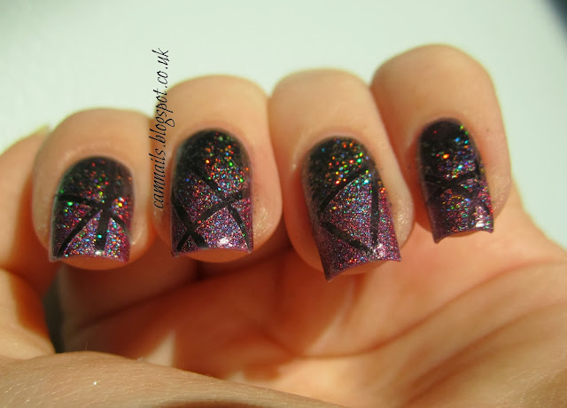 holographic-lilypad-lacquer-emily-de-molly-tape-gradient-manicure-nail-art