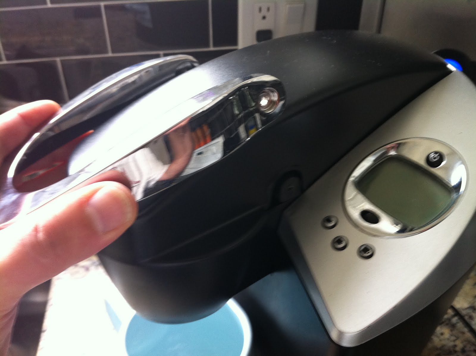 The Bleeding Edge Fixing my Keurig B60 coffee maker