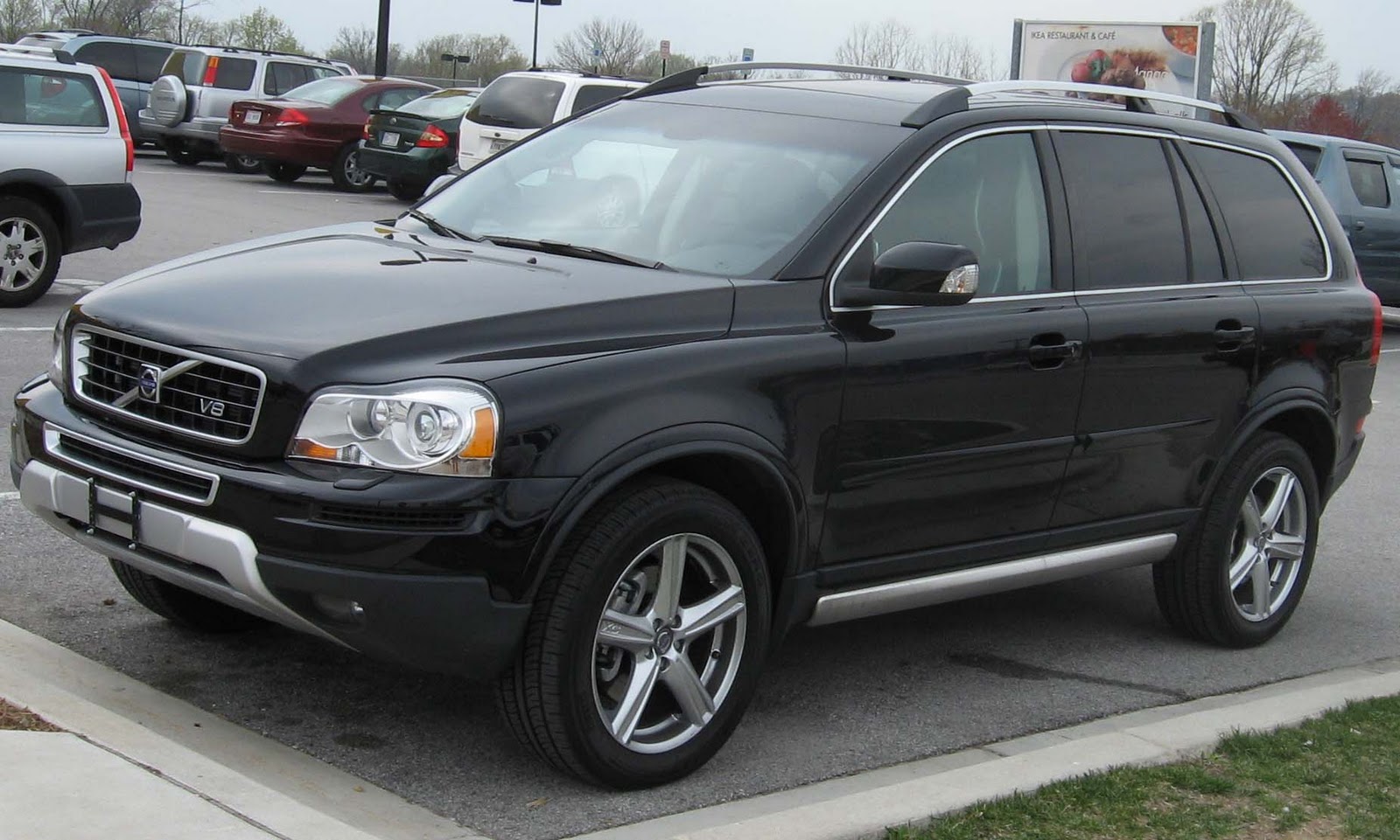 http://1.bp.blogspot.com/-pIdy2Jdrx-4/TnNDtpsWzhI/AAAAAAAAC7Y/GpI4hm4V8KQ/s1600/volvo-xc90-12-4e4f27725e21a-4e54651fd36bf.jpg