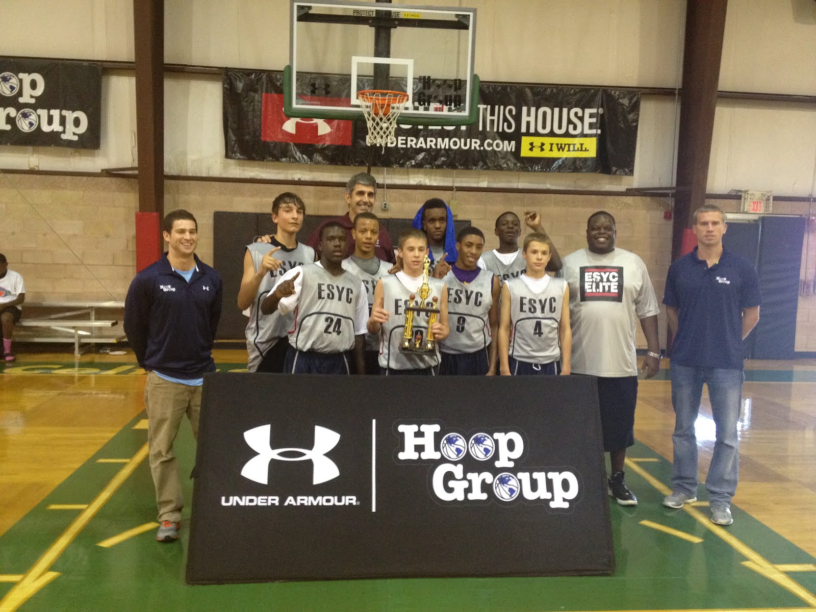 BASKETBALL SPOTLIGHT NEWS Hoop Group Jam Fest 14U Recap ESYC Wins Crown