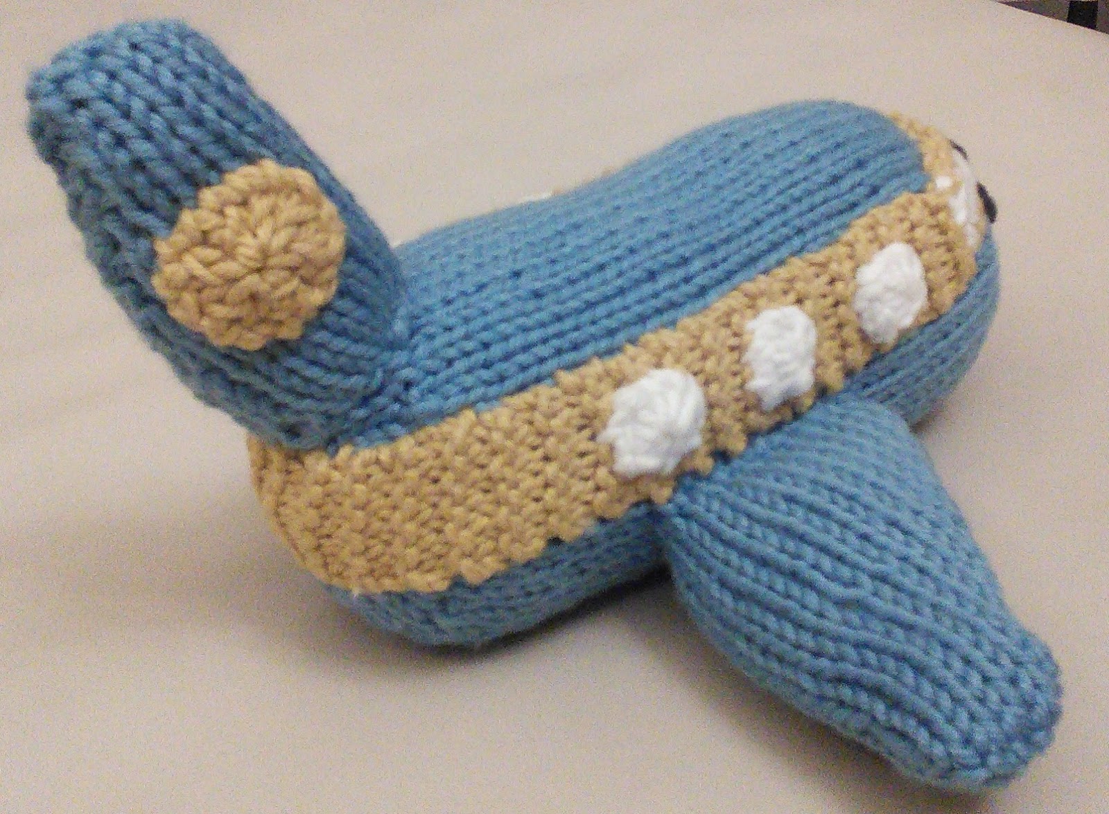 ccraftcorner Knitted Plane