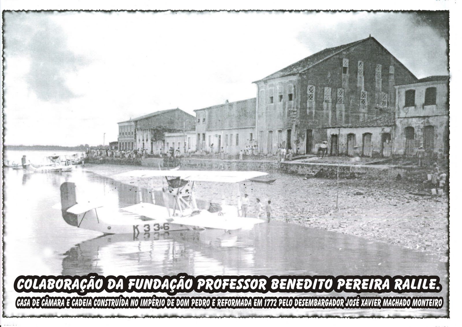 Rua Aníbal Benévolo (Rua do Porto) com vista do antigo sobrado da Casa de Câmara e Cadeia (1772)