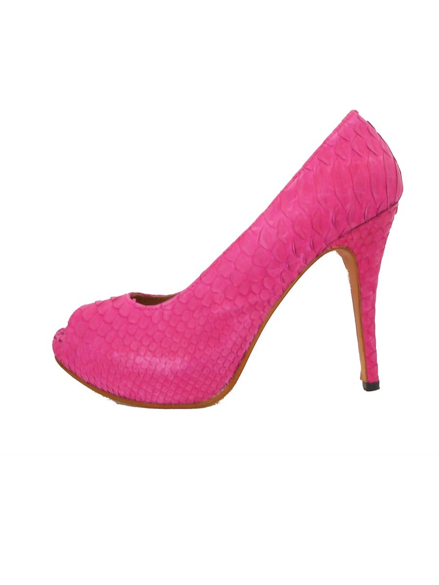 Bonjour Singapore Fashion blog with a focus on Asia Emblem Stylish