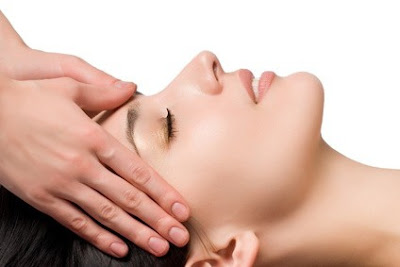 What is Diamond Facial? This Definition and Benefits Diamond Facial.