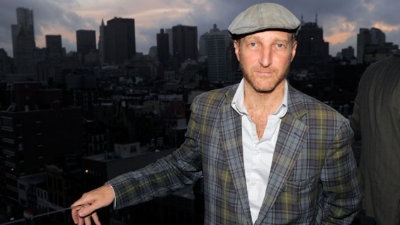Primera Persona JONATHAN AMES