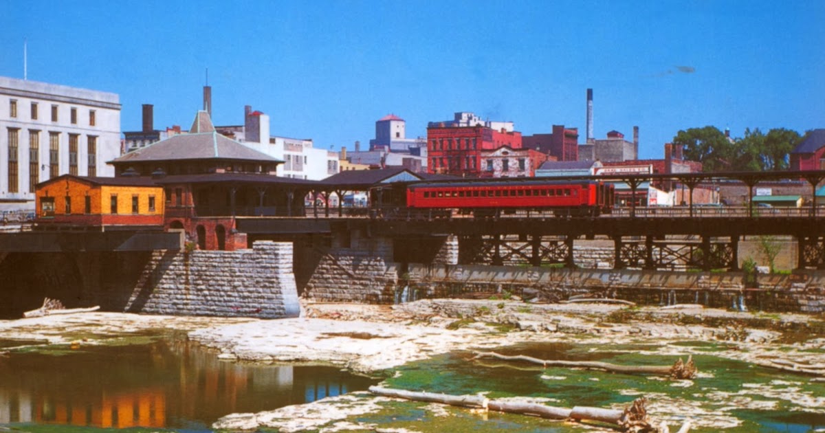 Vintage Railroad Pictures Lehigh Valley station, Rochester, 1940s