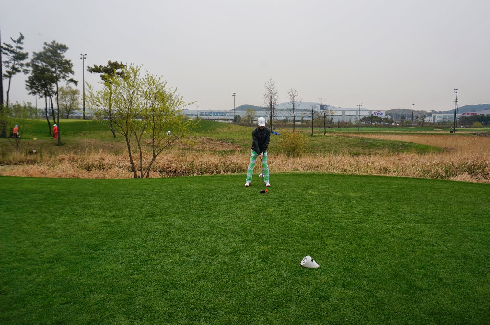 ゴルフ マラソン好きなダンディ親父 エンジョイｎｏｗ 親父の独りごとゴルフ練習 右指 薬指が痛い