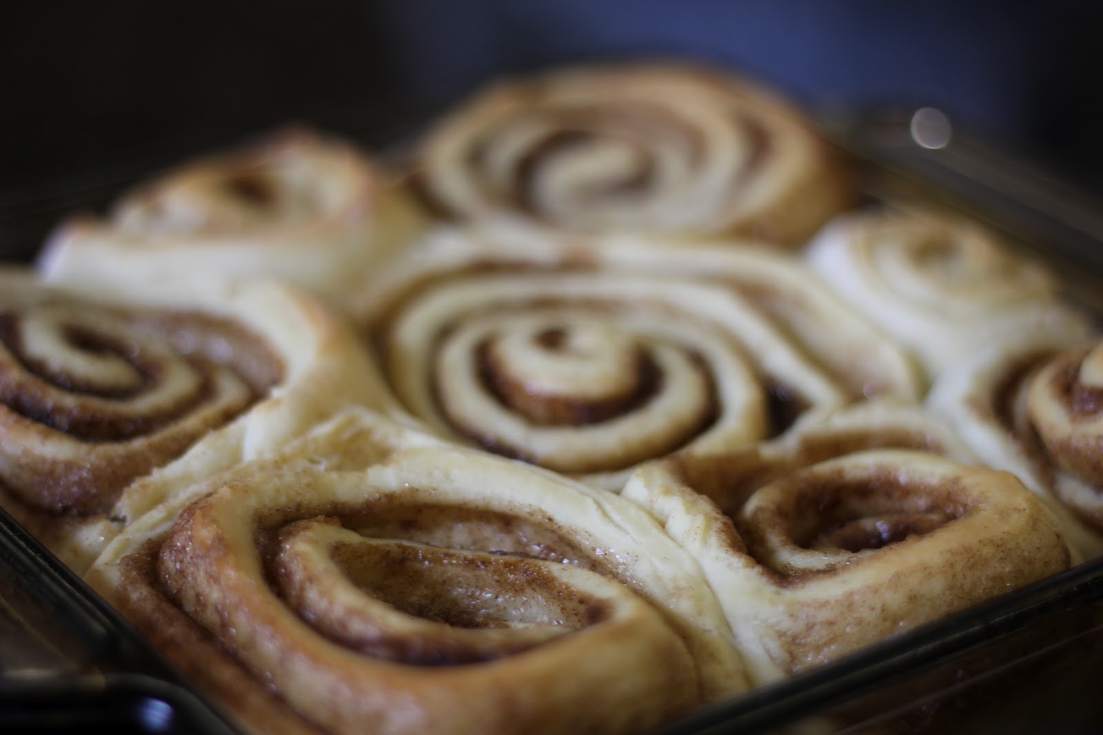 beckaboo Vanilla Pudding Cinnamon Rolls