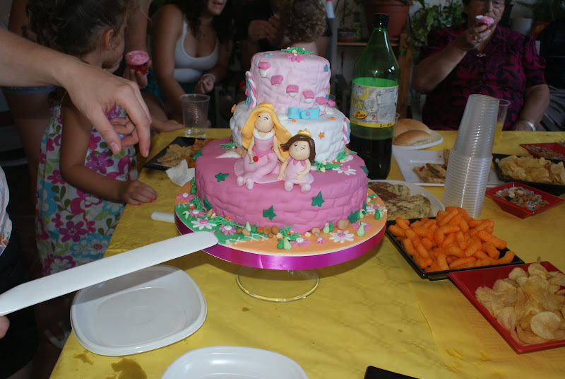 luz de roca: Tarta de la Cenicienta para mi princesa