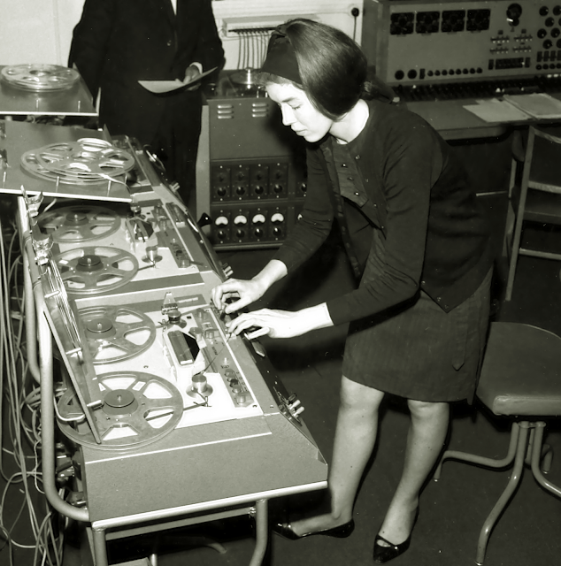 delia_derbyshire_radiophonic_workshop_ro