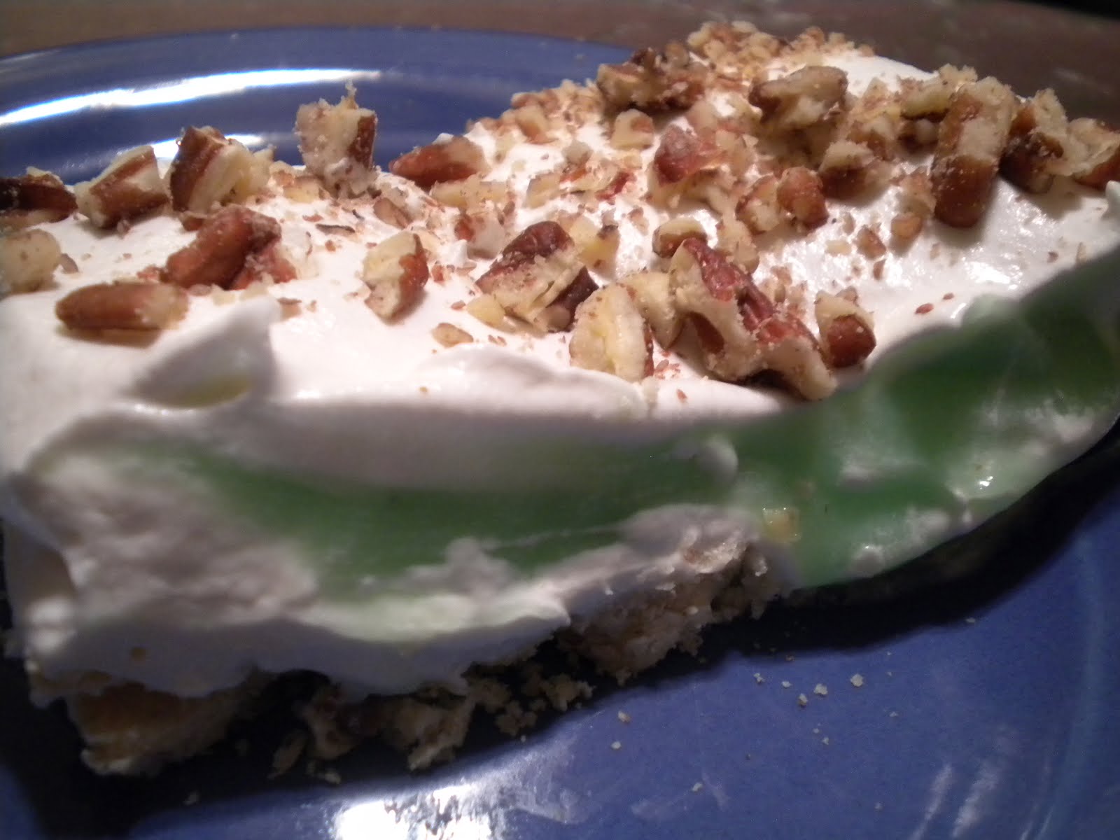 Angel's Kitchen Pudding Pie Dessert with Nut Crust