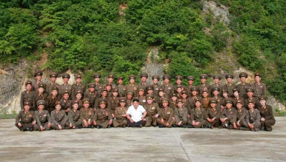 النشاطات العسكريه للزعيم الكوري الشمالي كيم جونغ اون .......متجدد  Kim+Jong+Un+witness+launch+of+North+Korean+Scuds+4