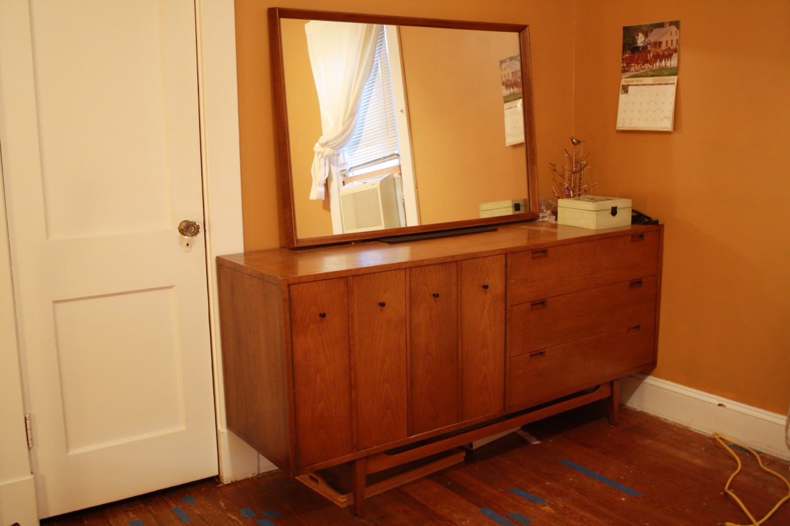 Amy S Yard Sale Vintage Bedroom Set