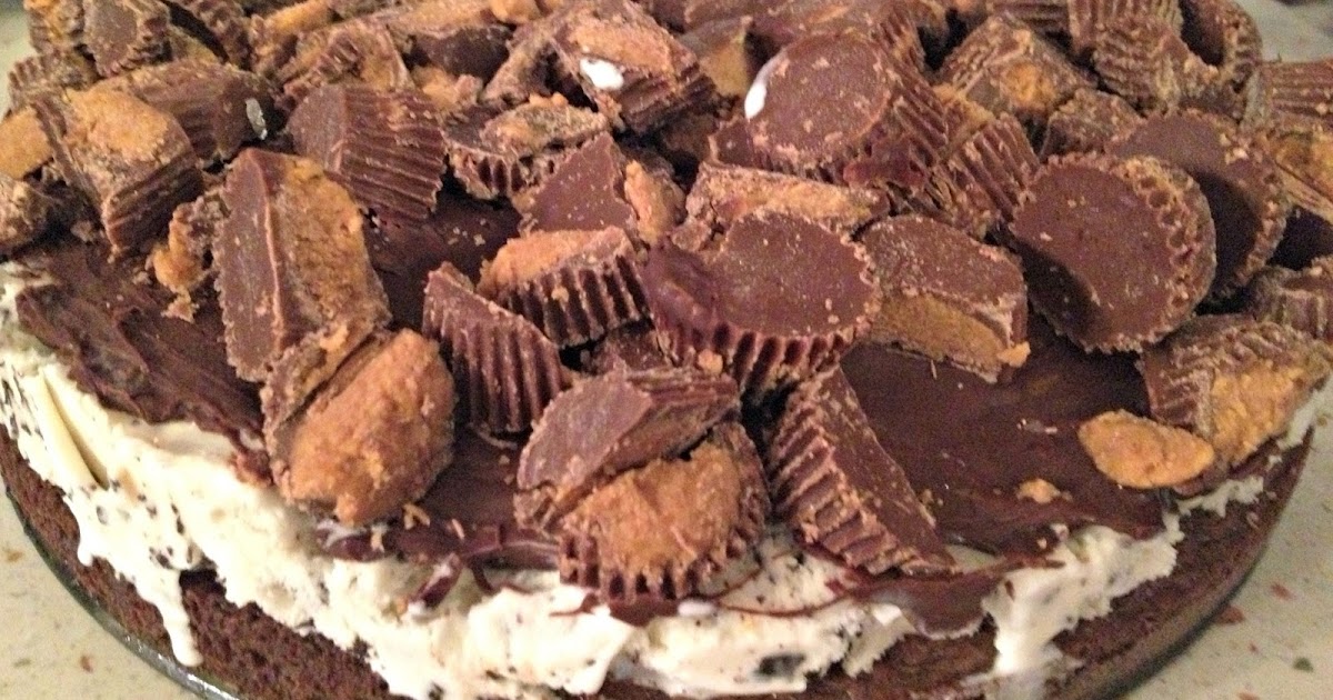 Sweet Magnolia Way Brownie, Ice Cream, and Peanut Butter Cup Cake