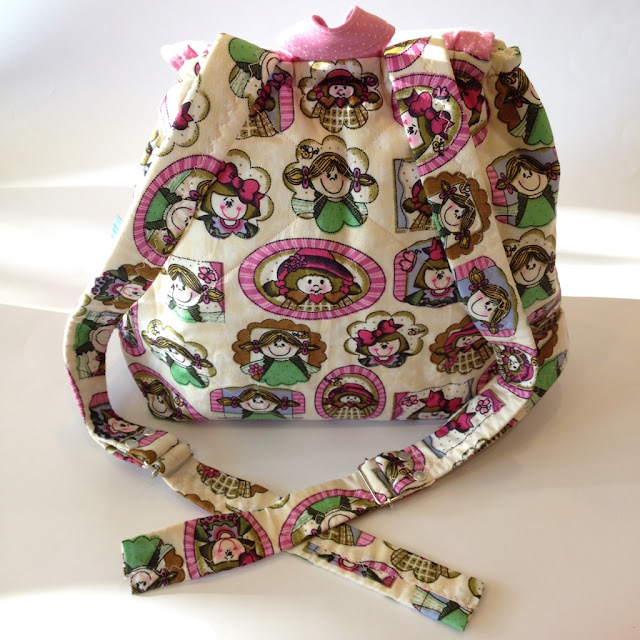 Mochila infantil em tecido | @ateliemadrica