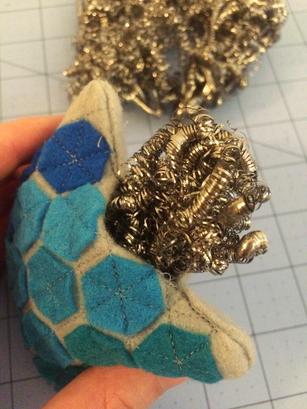 123 Quilt Tip Keep Your Pins Sharp!