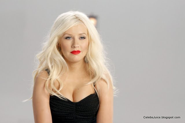 the voice christina aguilera. Christina Aguilera - The voice