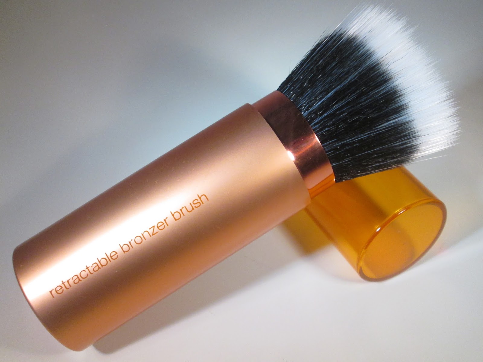 HaySparkle Real Techniques 'NEW' Retractable Bronzer Brush Review