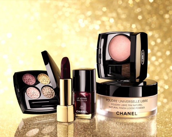 It's Chanel's Christmas Makeup Collection!