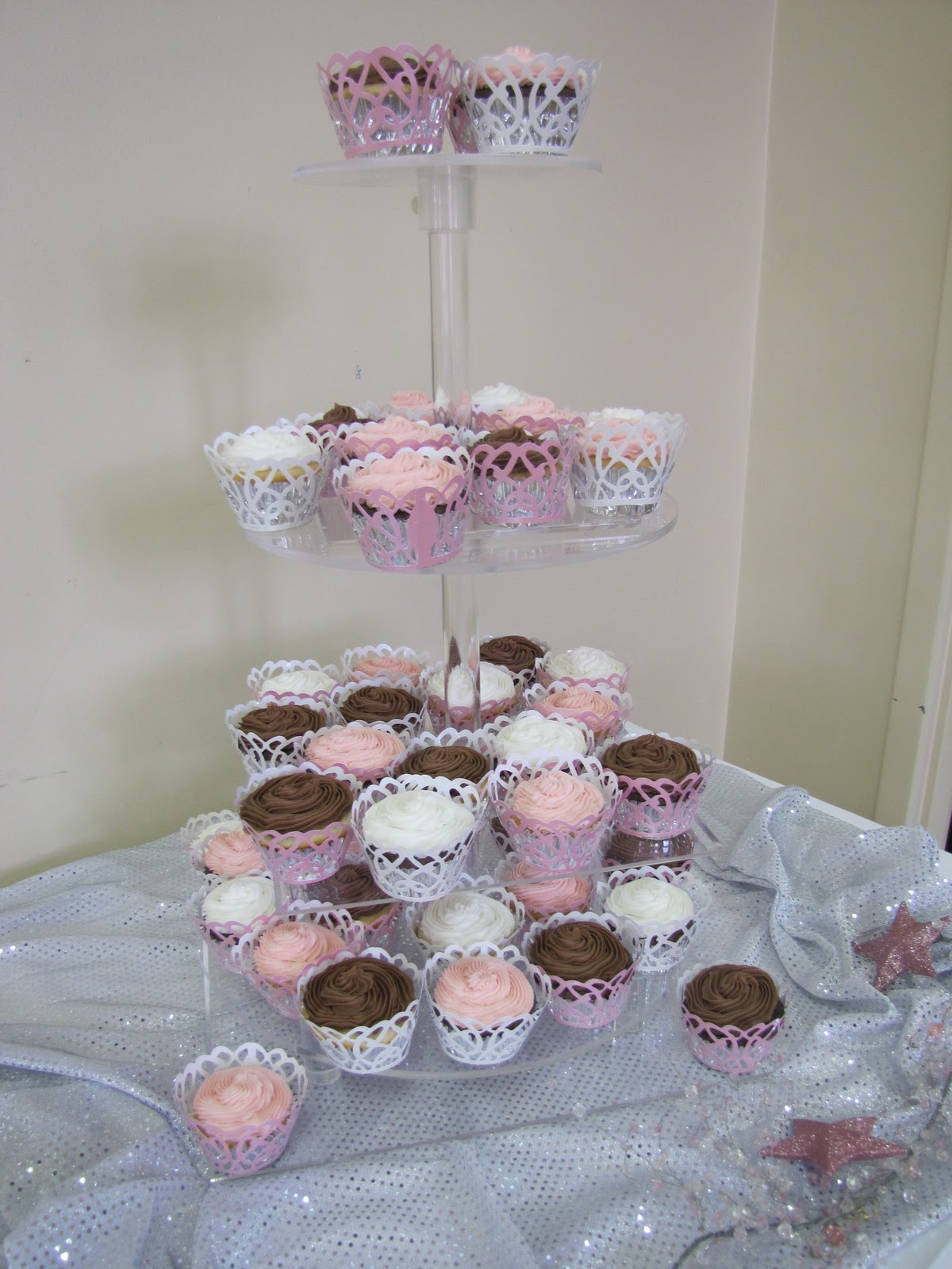 Decorating Tips, Tricks, and Ideas: Little Pink Monkey Baby Shower