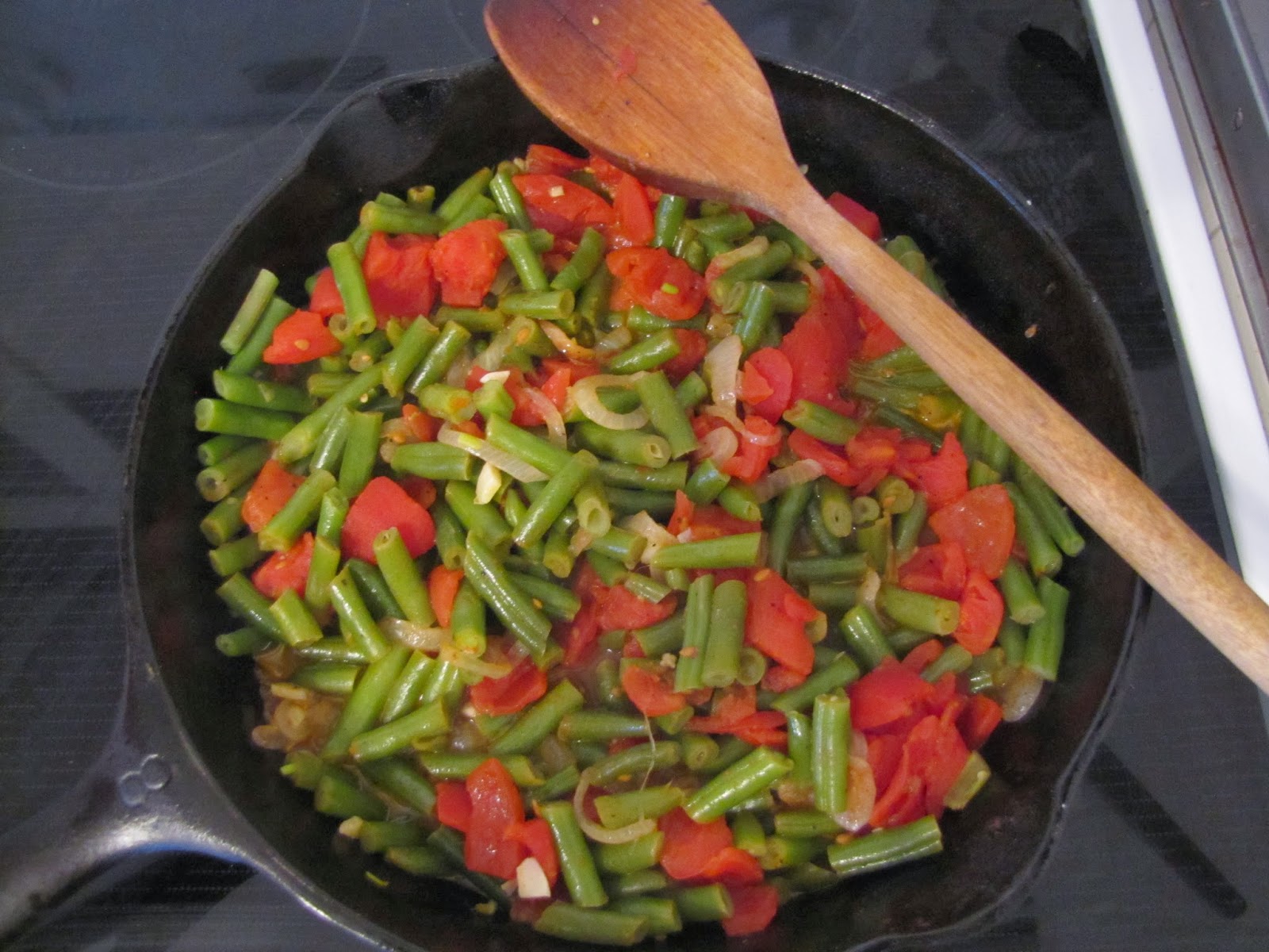 Braised Green Beans w/Tomatoes & Onions Faithfulness Farm