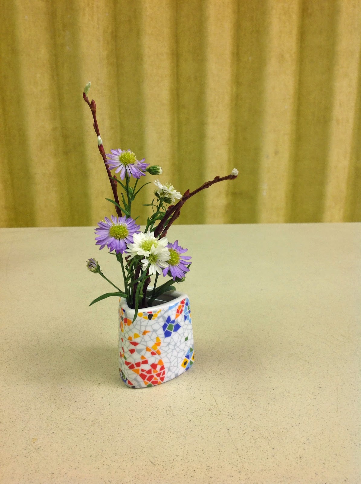 New Garden Club Journal: Miniature and Small Designs