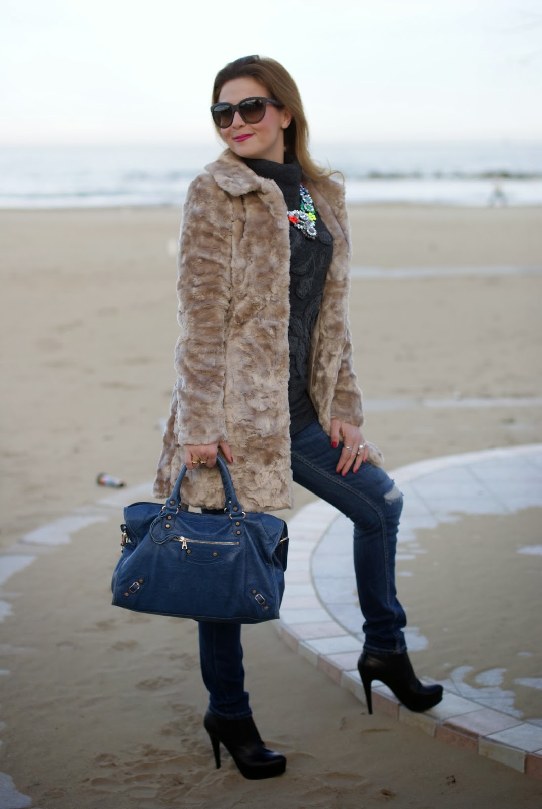 Lipsy faux fur, Balenciaga City bag, Zara skinny jeans, Fashion and Cookies, fashion blogger
