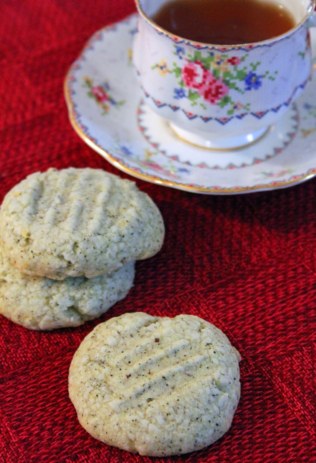 Jo and Sue Chai Tea and Lemon Cookies