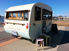 A vintage caravan cafe.