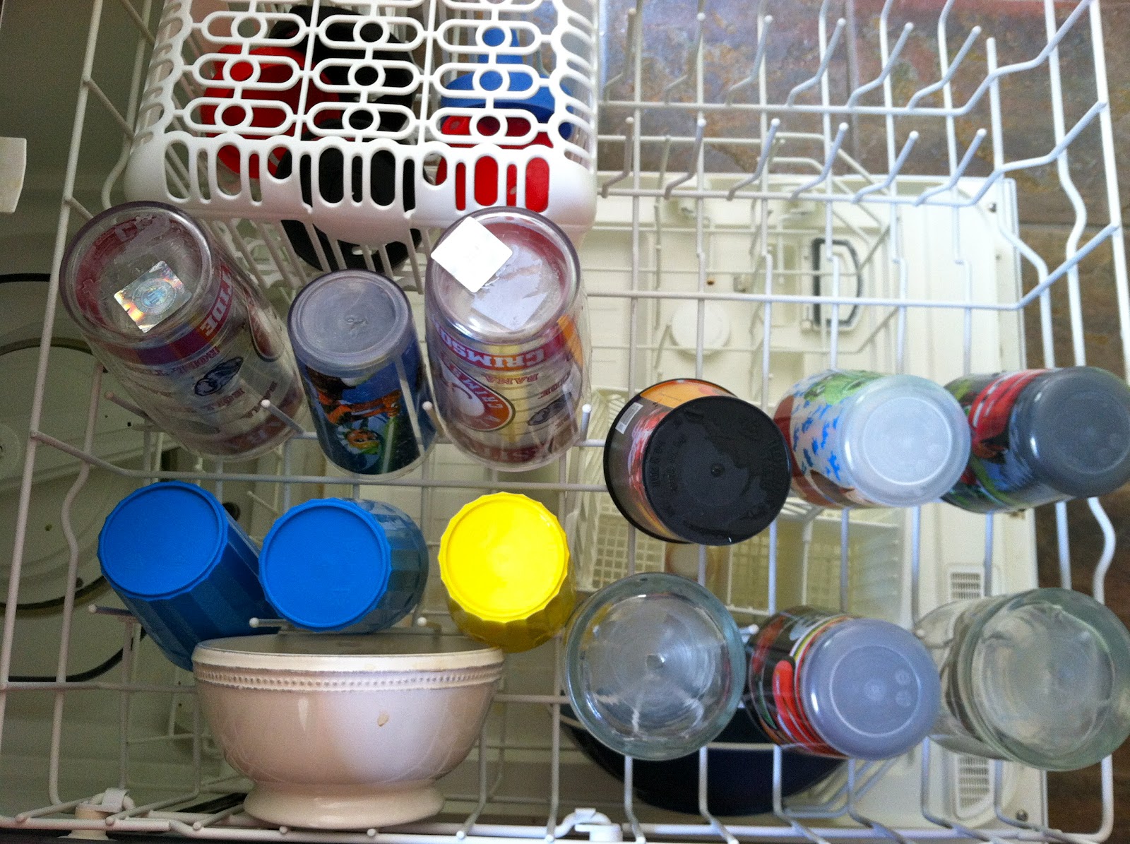 grass stains How to load a dishwasher A tutorial you didn't even know