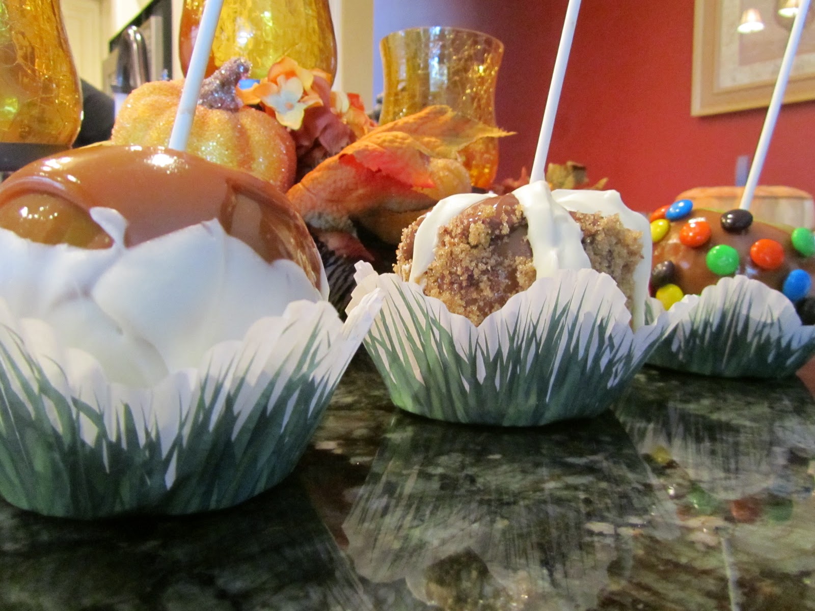 Loaves n Dishes GOURMET CARAMEL APPLES