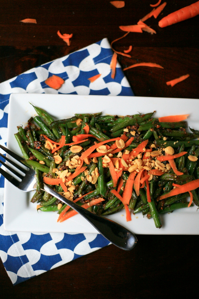 Green beans with Thai peanut sauce glutenfree, Paleofriendly