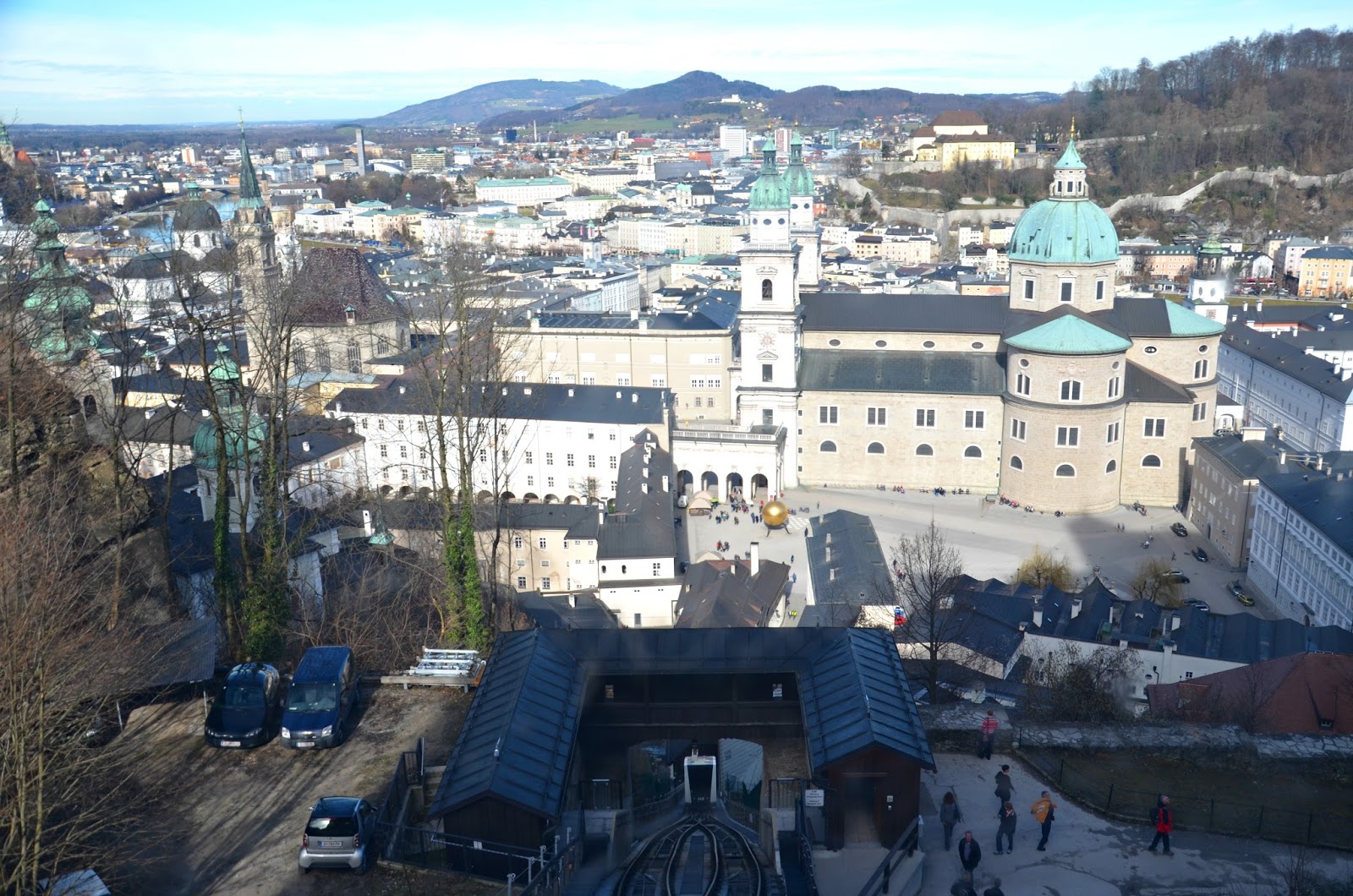 Dueling Racing Coaster For Six Flags Magic Mountain