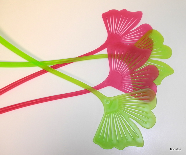 Tippytoe Crafts Fly Swatter Painting Take 2