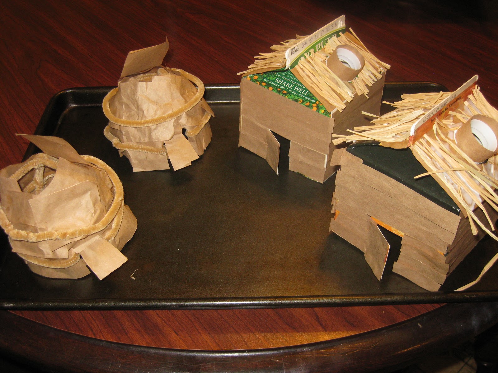 Life in the Valley Wampanoag Wetus and Pilgrim Houses