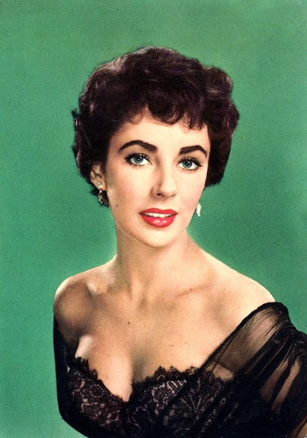ET-16 Elizabeth Taylor The Girl Who Had Everything 8x10 Photo 