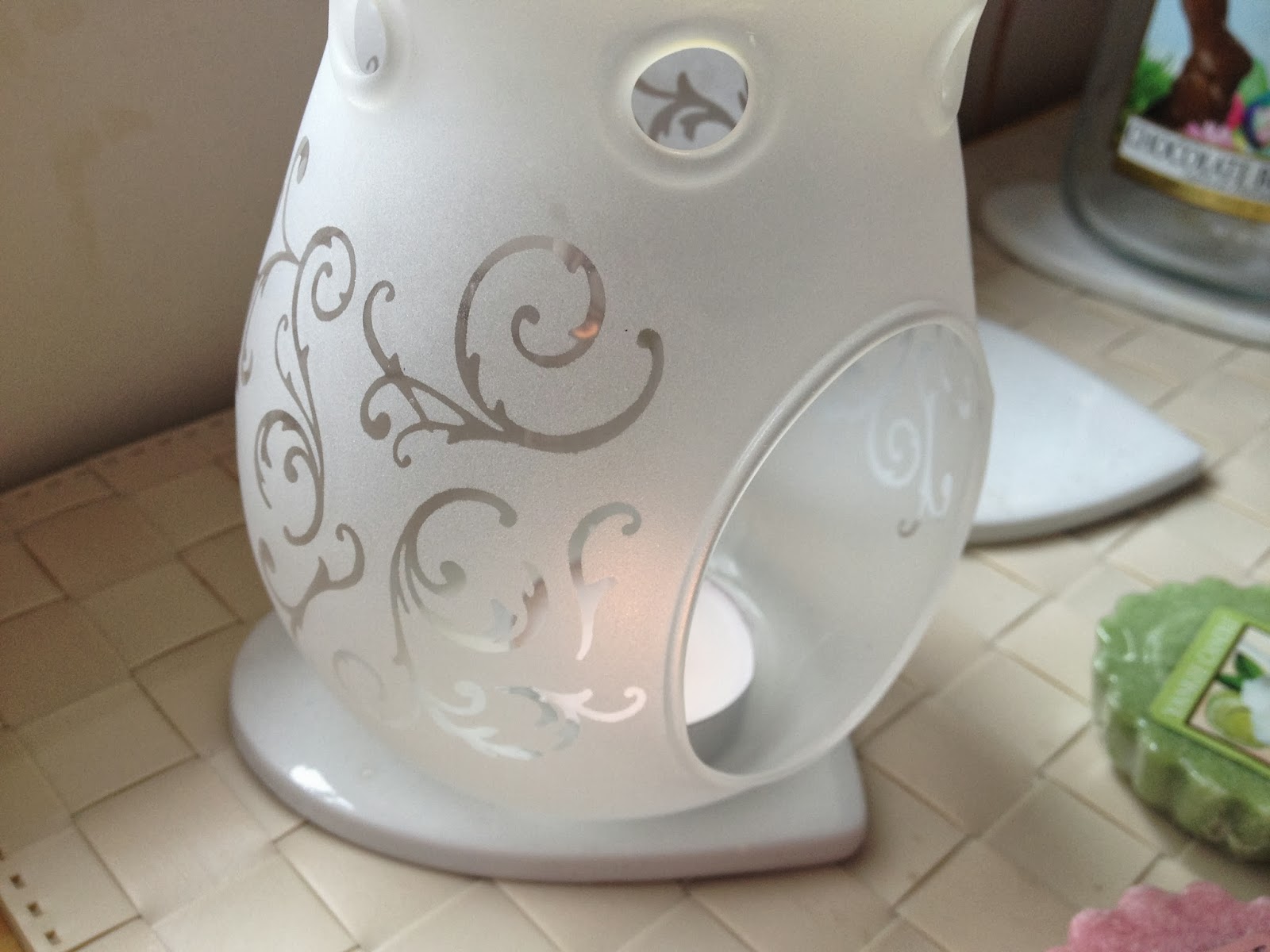 Confetti Letters Yankee Candle Florentine Wax Tart Burner