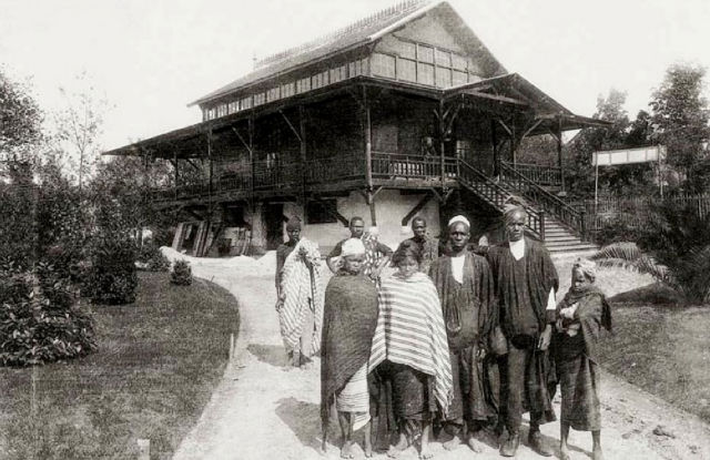 Human zoos existed 16 Depressing Photos That Will Destroy Your Faith In Humanity - Jardin d’Agronomie Tropicale – the human zoo of Paris.