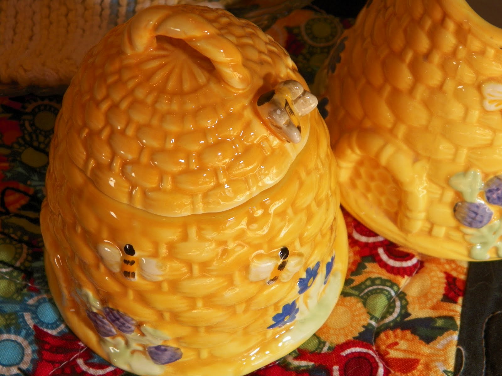 From Cedar Pond to Laughing Dove Farm Bee Tea & Quilt Tea Time Tuesday