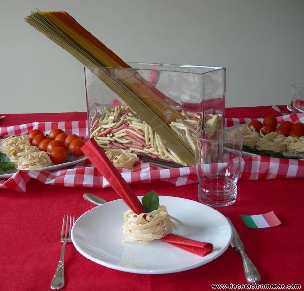 Decoracion Italiana Para Fiestas ~ Sobre un mantel rojo puse una tela de cuadros rojos y blancos Para Decoracion Italiana Para Fiestas ~ Sobre un mantel rojo puse una tela de cuadros rojos y blancos Para
