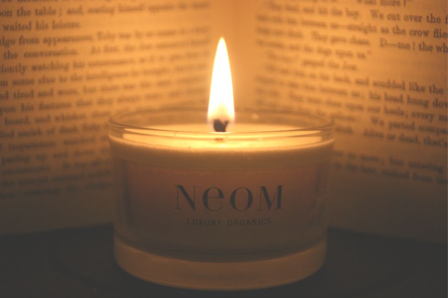 Neom's Tranquility Candle Review The Sunday Girl