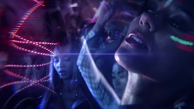 Taio+cruz+david+guetta+little+bad+girl+lyrics
