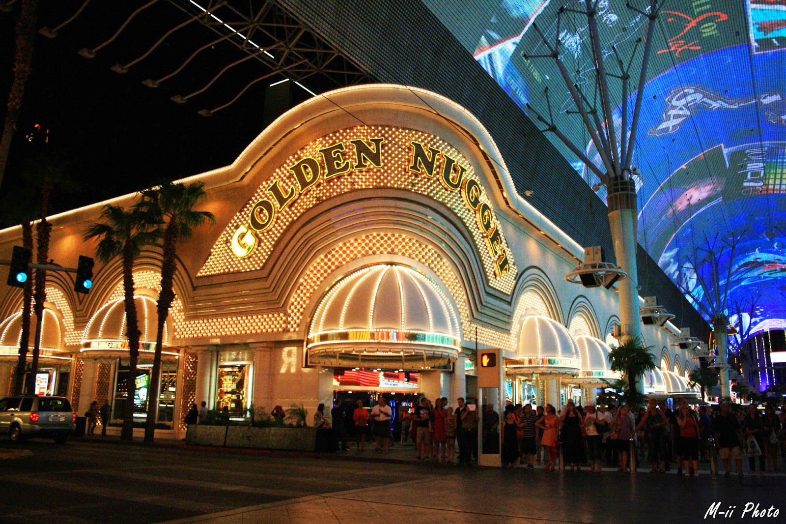Jeu Dans La Nuit&wins Par Las Vegas. Nevada Gagner Facilement Mon Argent.  Image éditorial - Image du foreground, victoires: 269422905