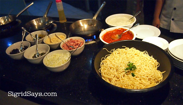 Spaghetti Puttanesca at L'Fisher Hotel