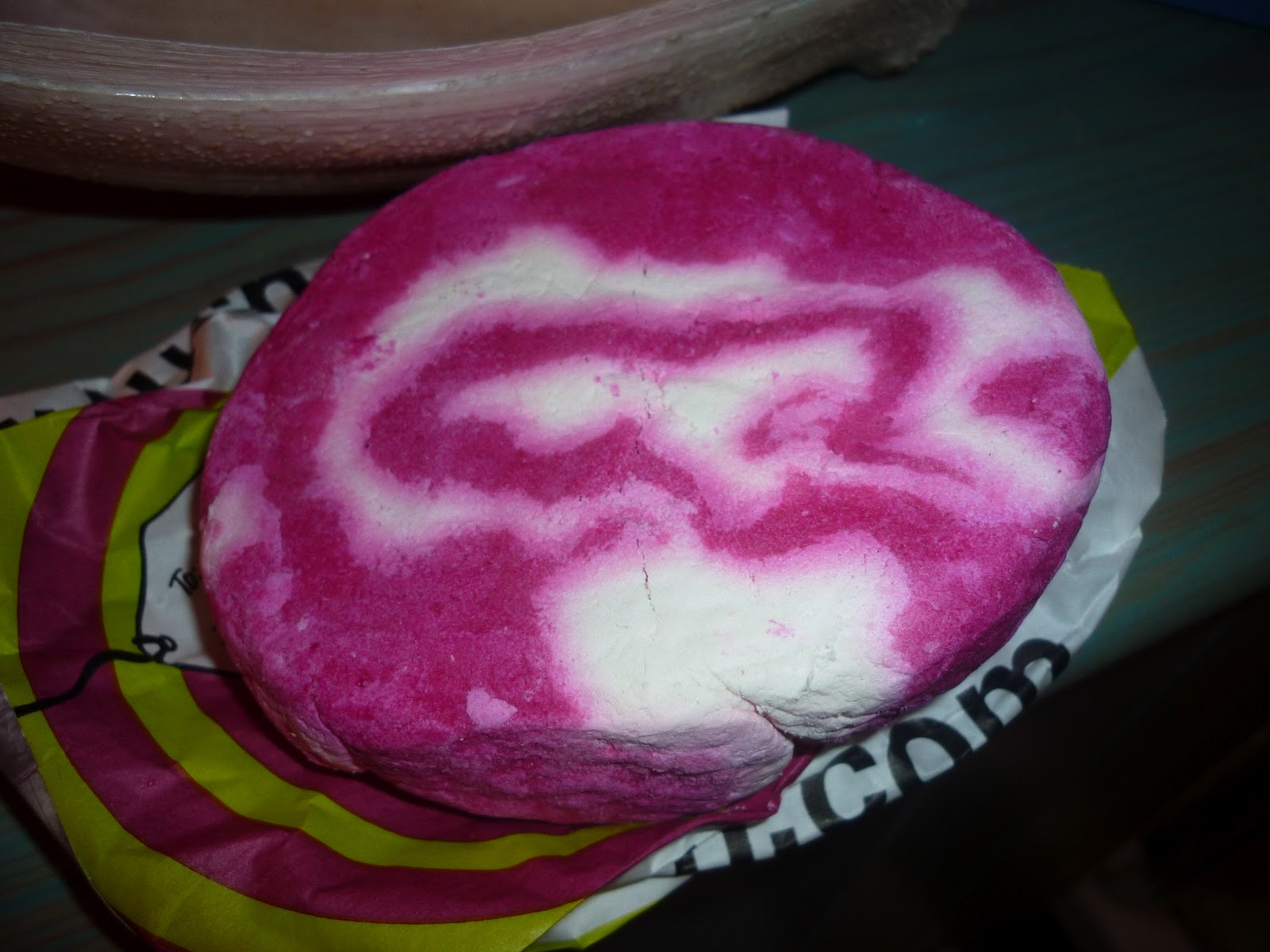 Lush The Comforter Bubble Bar Lisahh Jayne