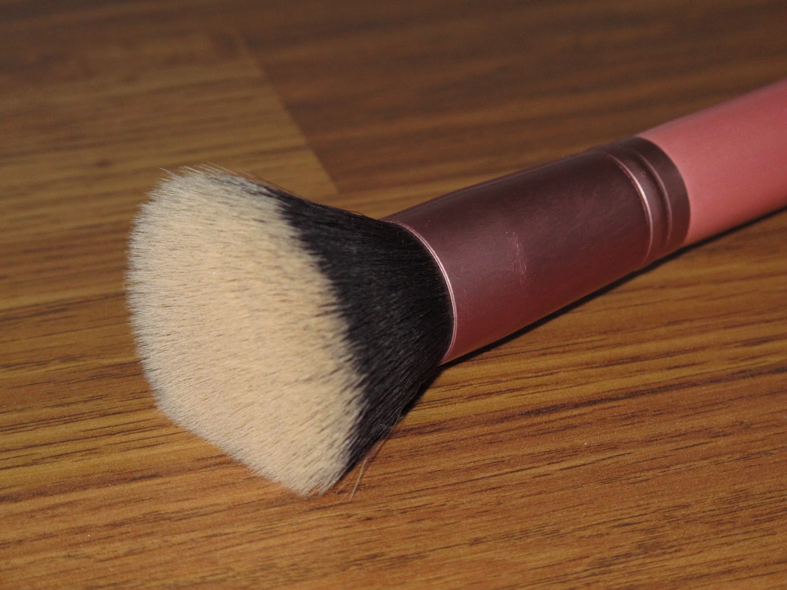 Beauty Cosmetics Flat Top Brush Review JANNIEOLOGY
