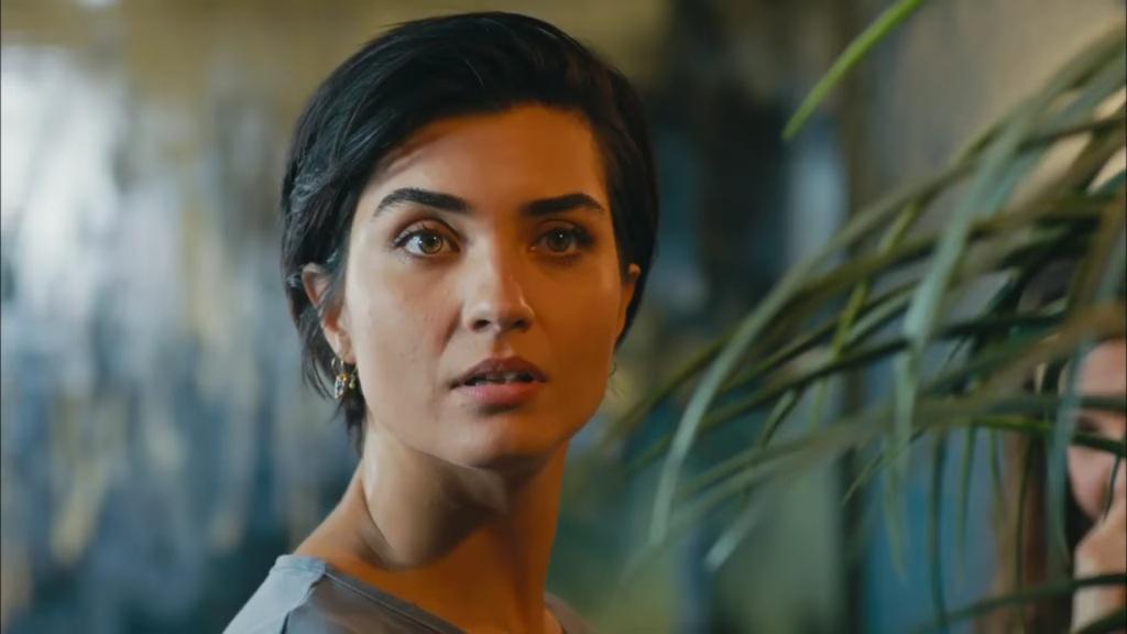 Туба Бюйюкюстюн Порно Фото И Видео Туба Бюйюкюстюн Порно Фото И Видео