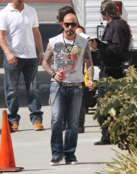 http://1.bp.blogspot.com/-q6VJJcRASnw/TbrkcBoMJgI/AAAAAAAABLA/eXdDLERGHxU/s1600/AJMcLean003.jpg